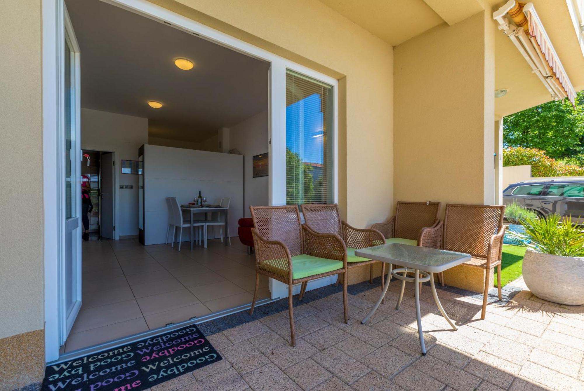 Pupic Apartment Dramalj Luaran gambar